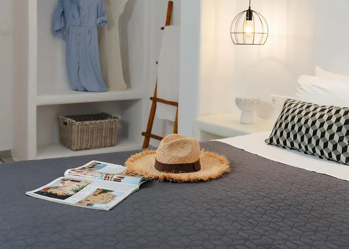 Sea View Apartments & Studios